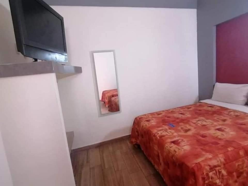 Hotel Ja Centro Guadalajara Bagian luar foto